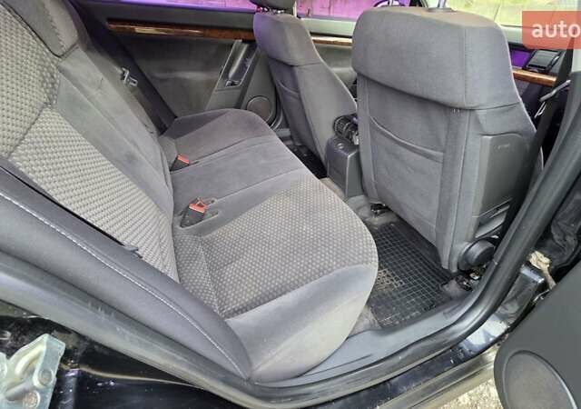 Черный Опель Вектра, объемом двигателя 2.2 л и пробегом 370 тыс. км за 3499 $, фото 26 на Automoto.ua