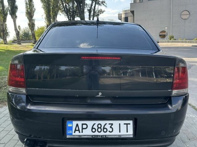 Чорний Опель Вектра, об'ємом двигуна 2.2 л та пробігом 268 тис. км за 4900 $, фото 6 на Automoto.ua