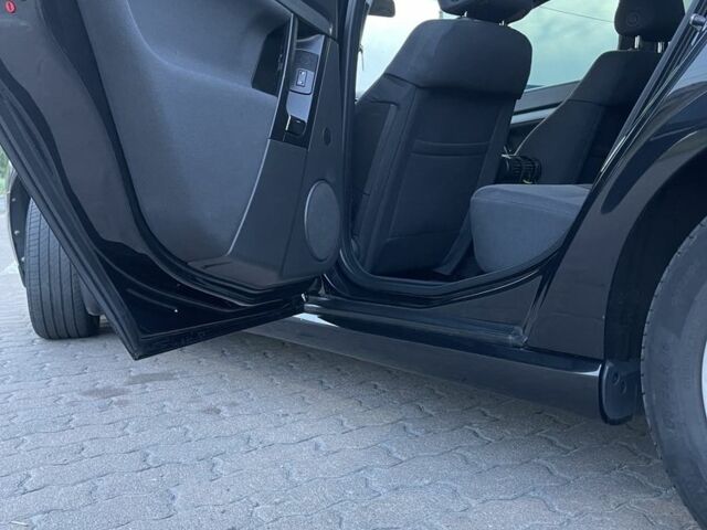 Черный Опель Вектра, объемом двигателя 2.2 л и пробегом 320 тыс. км за 5000 $, фото 14 на Automoto.ua