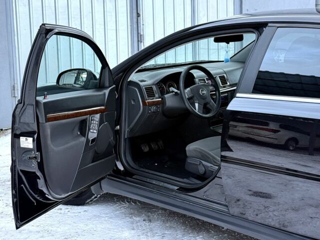 Чорний Опель Вектра, об'ємом двигуна 2.2 л та пробігом 222 тис. км за 3999 $, фото 10 на Automoto.ua