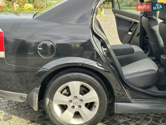 Черный Опель Вектра, объемом двигателя 1.8 л и пробегом 320 тыс. км за 2999 $, фото 28 на Automoto.ua