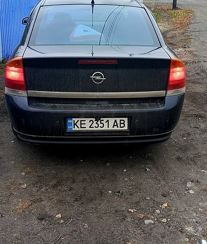 Чорний Опель Вектра, об'ємом двигуна 1.9 л та пробігом 297 тис. км за 4500 $, фото 3 на Automoto.ua