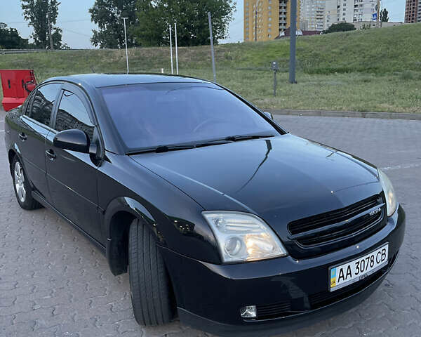 Черный Опель Вектра, объемом двигателя 2.2 л и пробегом 320 тыс. км за 5499 $, фото 7 на Automoto.ua