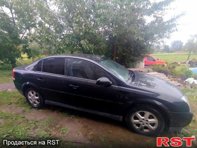 Черный Опель Вектра, объемом двигателя 18 л и пробегом 213 тыс. км за 4600 $, фото 6 на Automoto.ua