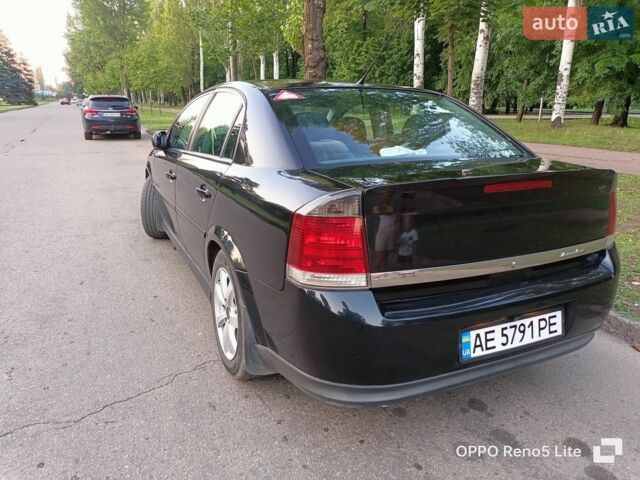 Чорний Опель Вектра, об'ємом двигуна 2.2 л та пробігом 308 тис. км за 4205 $, фото 3 на Automoto.ua