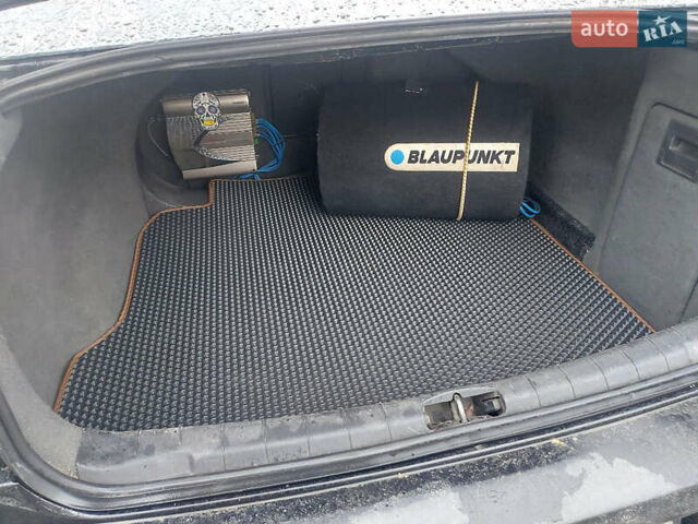 Черный Опель Вектра, объемом двигателя 2.2 л и пробегом 240 тыс. км за 5500 $, фото 22 на Automoto.ua