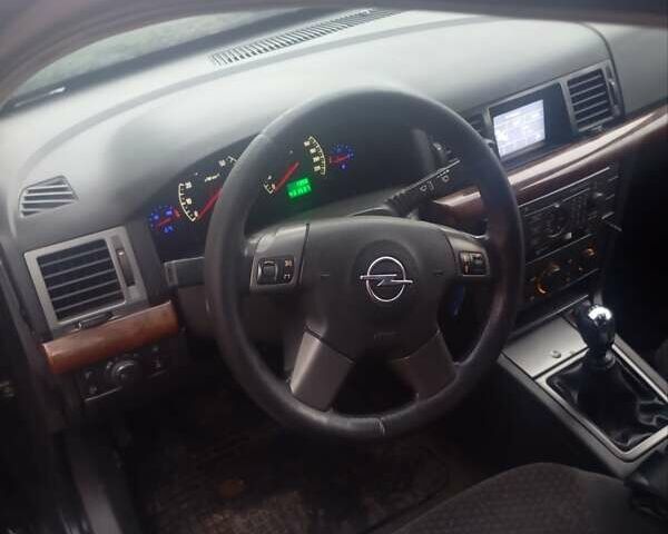Черный Опель Вектра, объемом двигателя 2.2 л и пробегом 300 тыс. км за 3000 $, фото 14 на Automoto.ua
