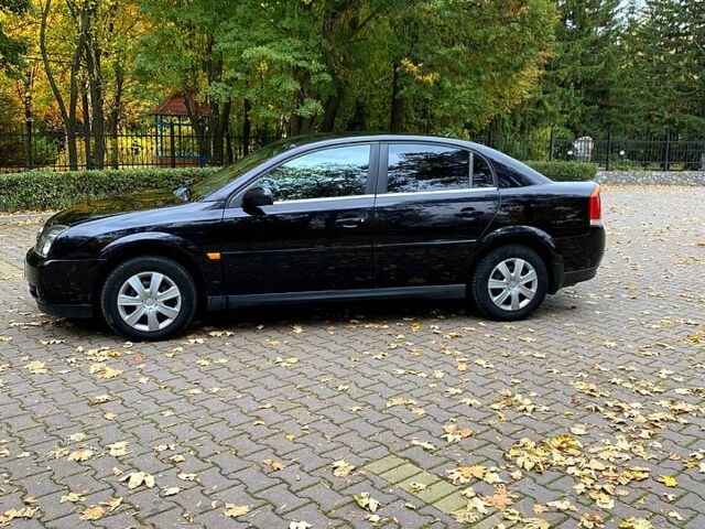 Чорний Опель Вектра, об'ємом двигуна 2.2 л та пробігом 300 тис. км за 4200 $, фото 3 на Automoto.ua