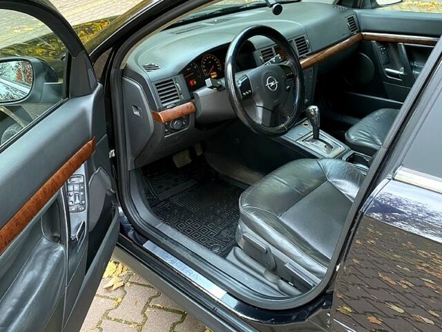 Чорний Опель Вектра, об'ємом двигуна 2.2 л та пробігом 300 тис. км за 4200 $, фото 7 на Automoto.ua