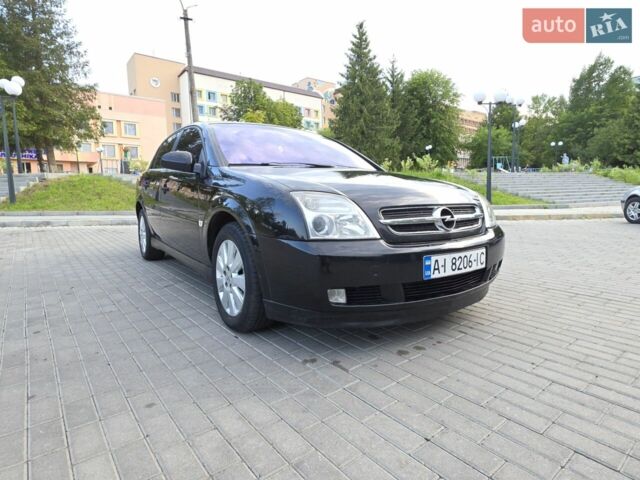 Черный Опель Вектра, объемом двигателя 2.2 л и пробегом 369 тыс. км за 3299 $, фото 9 на Automoto.ua