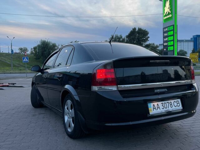 Черный Опель Вектра, объемом двигателя 2.2 л и пробегом 320 тыс. км за 5000 $, фото 2 на Automoto.ua