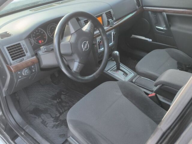 Чорний Опель Вектра, об'ємом двигуна 2.2 л та пробігом 183 тис. км за 4100 $, фото 6 на Automoto.ua