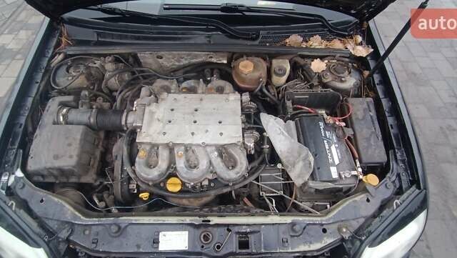 Черный Опель Вектра, объемом двигателя 3.2 л и пробегом 280 тыс. км за 3500 $, фото 5 на Automoto.ua