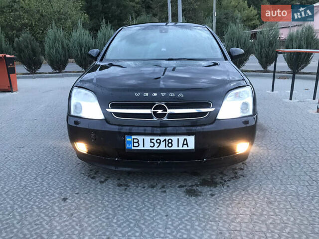 Черный Опель Вектра, объемом двигателя 2.2 л и пробегом 360 тыс. км за 3350 $, фото 1 на Automoto.ua
