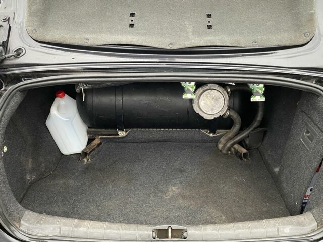 Чорний Опель Вектра, об'ємом двигуна 2.2 л та пробігом 333 тис. км за 3800 $, фото 8 на Automoto.ua