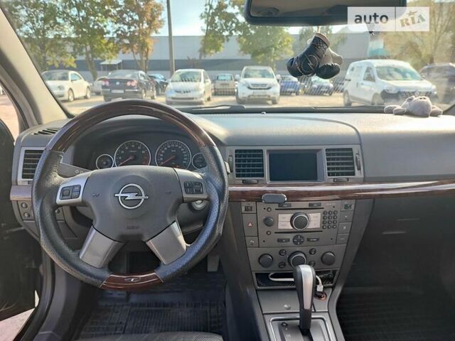 Черный Опель Вектра, объемом двигателя 3.2 л и пробегом 217 тыс. км за 6499 $, фото 25 на Automoto.ua