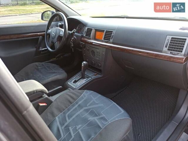 Чорний Опель Вектра, об'ємом двигуна 2.2 л та пробігом 140 тис. км за 7500 $, фото 13 на Automoto.ua