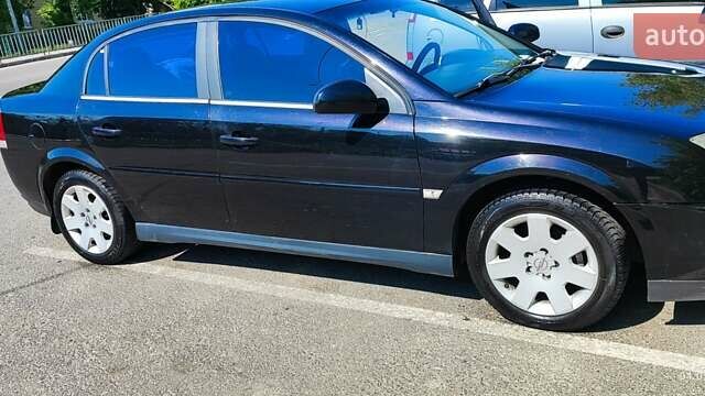 Опель Вектра 2004 в Полтаве на Automoto.ua Черный Опель Вектра, объемом двигателя 2.2 л и пробегом 295 тыс. км за 4600 $, фото 2 на Automoto.ua