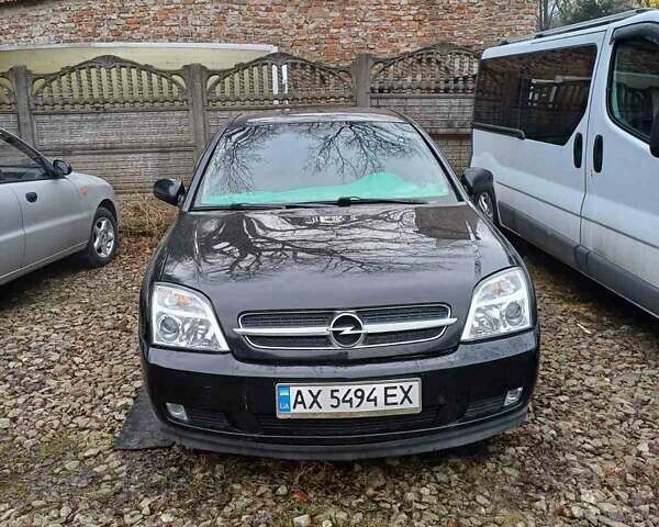 Чорний Опель Вектра, об'ємом двигуна 2.2 л та пробігом 330 тис. км за 4000 $, фото 2 на Automoto.ua