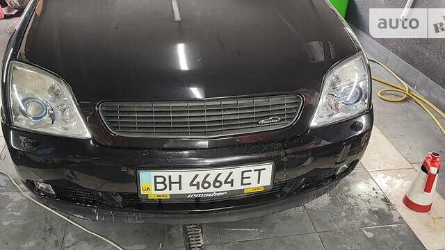 Черный Опель Вектра, объемом двигателя 3.2 л и пробегом 217 тыс. км за 6499 $, фото 76 на Automoto.ua