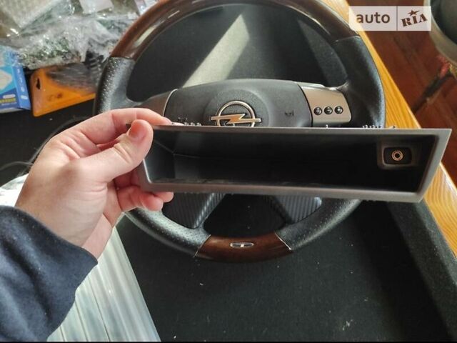 Черный Опель Вектра, объемом двигателя 3.2 л и пробегом 217 тыс. км за 6499 $, фото 72 на Automoto.ua