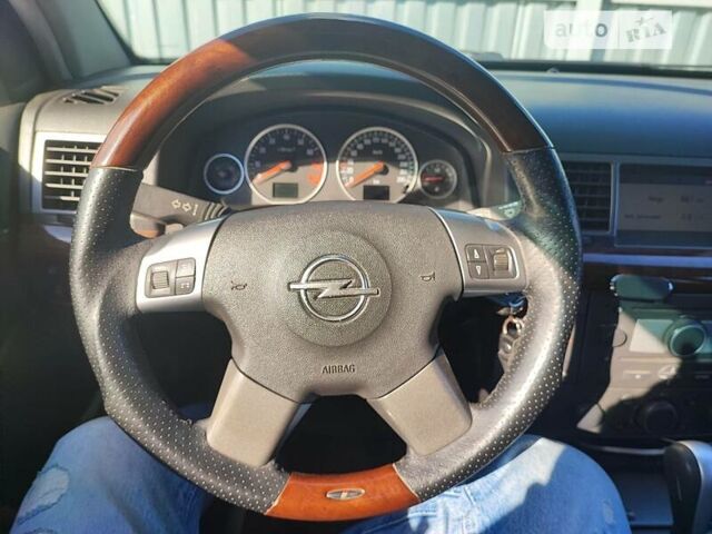 Черный Опель Вектра, объемом двигателя 3.2 л и пробегом 217 тыс. км за 6499 $, фото 48 на Automoto.ua