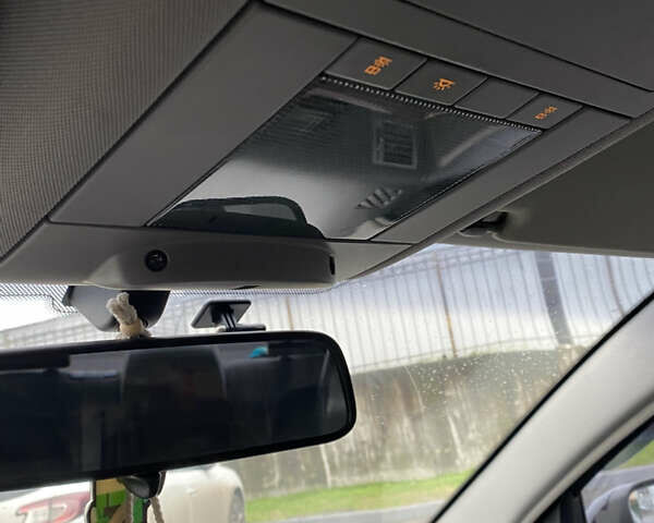 Черный Опель Вектра, объемом двигателя 2.2 л и пробегом 333 тыс. км за 3800 $, фото 6 на Automoto.ua