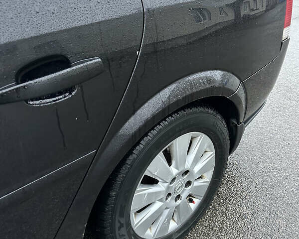 Чорний Опель Вектра, об'ємом двигуна 2.2 л та пробігом 385 тис. км за 4000 $, фото 9 на Automoto.ua