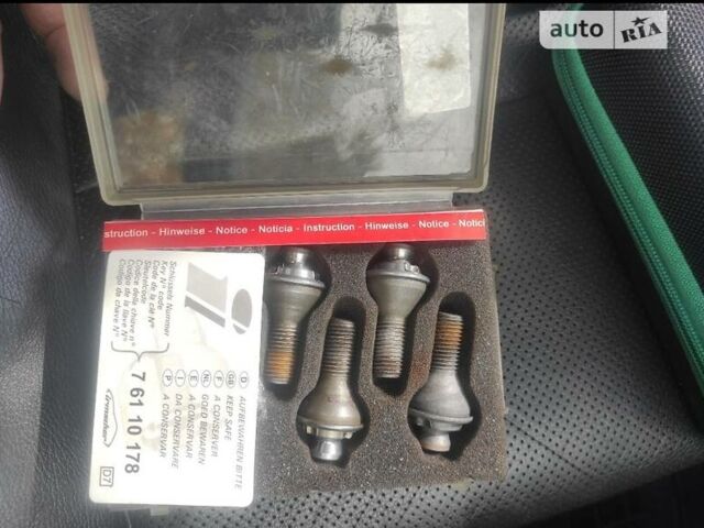 Черный Опель Вектра, объемом двигателя 3.2 л и пробегом 217 тыс. км за 6499 $, фото 71 на Automoto.ua