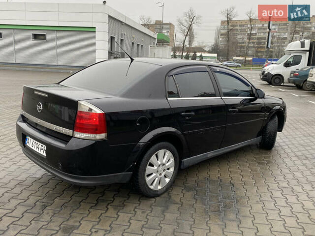 Черный Опель Вектра, объемом двигателя 2.2 л и пробегом 333 тыс. км за 3800 $, фото 3 на Automoto.ua