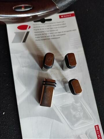 Черный Опель Вектра, объемом двигателя 3.2 л и пробегом 217 тыс. км за 6499 $, фото 68 на Automoto.ua