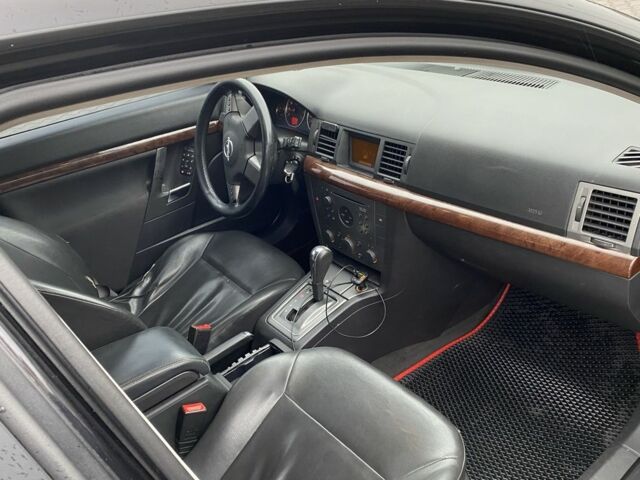 Чорний Опель Вектра, об'ємом двигуна 2.2 л та пробігом 333 тис. км за 3800 $, фото 5 на Automoto.ua