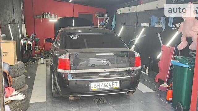 Черный Опель Вектра, объемом двигателя 3.2 л и пробегом 217 тыс. км за 6499 $, фото 77 на Automoto.ua