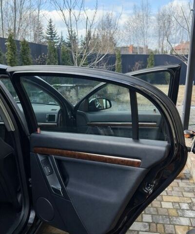 Черный Опель Вектра, объемом двигателя 2.2 л и пробегом 274 тыс. км за 5000 $, фото 10 на Automoto.ua