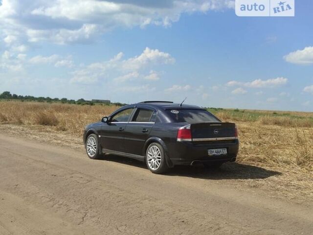 Черный Опель Вектра, объемом двигателя 3.2 л и пробегом 217 тыс. км за 6499 $, фото 4 на Automoto.ua