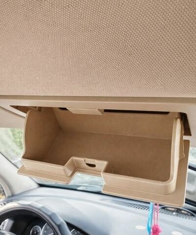 Черный Опель Вектра, объемом двигателя 2.2 л и пробегом 274 тыс. км за 5000 $, фото 29 на Automoto.ua