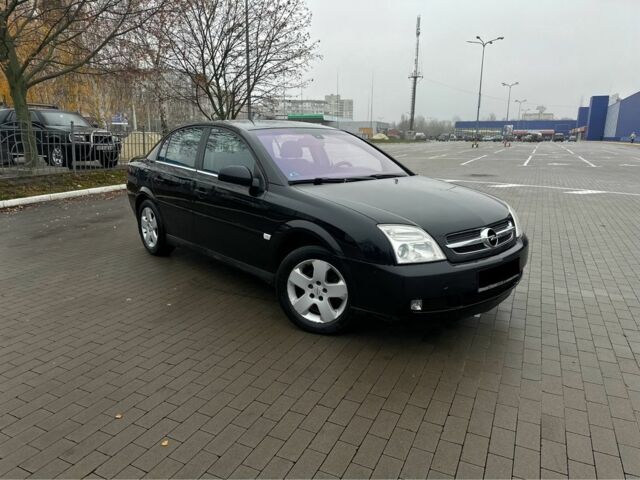 Черный Опель Вектра, объемом двигателя 2.2 л и пробегом 238 тыс. км за 3999 $, фото 5 на Automoto.ua