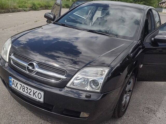 Черный Опель Вектра, объемом двигателя 2.2 л и пробегом 235 тыс. км за 4900 $, фото 2 на Automoto.ua