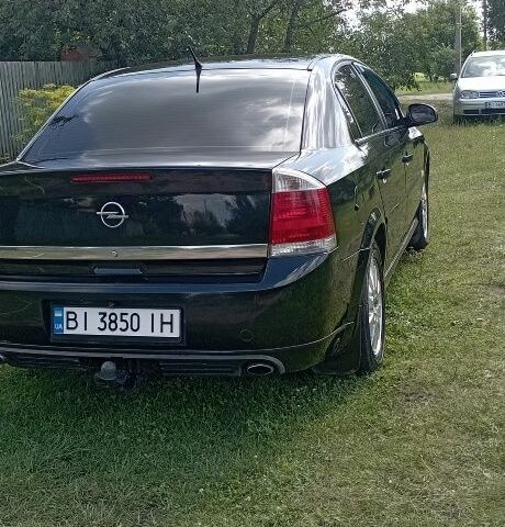 Черный Опель Вектра, объемом двигателя 2.2 л и пробегом 273 тыс. км за 5200 $, фото 5 на Automoto.ua