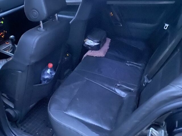 Черный Опель Вектра, объемом двигателя 1.6 л и пробегом 222 тыс. км за 2200 $, фото 6 на Automoto.ua