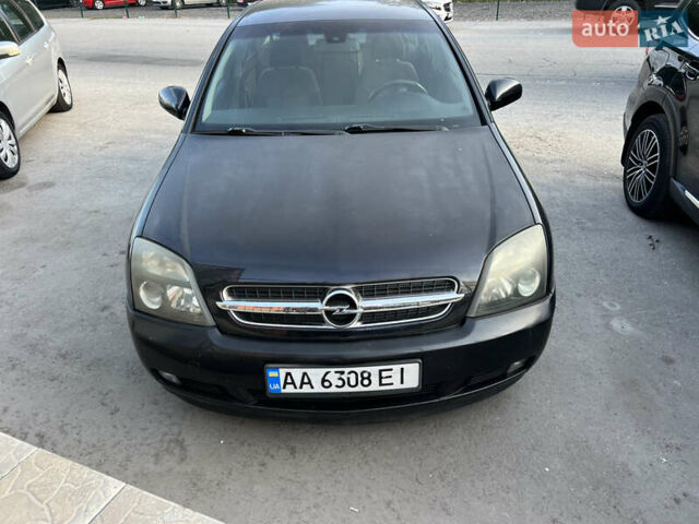 Черный Опель Вектра, объемом двигателя 3.2 л и пробегом 250 тыс. км за 3800 $, фото 4 на Automoto.ua