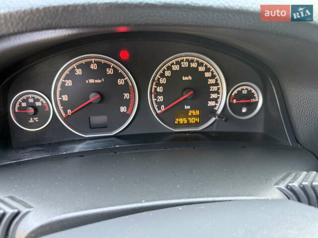 Черный Опель Вектра, объемом двигателя 2.2 л и пробегом 295 тыс. км за 5100 $, фото 48 на Automoto.ua