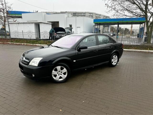 Черный Опель Вектра, объемом двигателя 2.2 л и пробегом 238 тыс. км за 3999 $, фото 2 на Automoto.ua