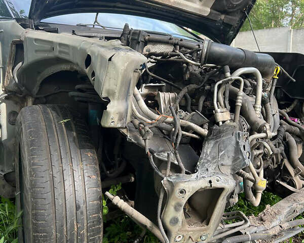 Черный Опель Вектра, объемом двигателя 2.2 л и пробегом 170 тыс. км за 2000 $, фото 2 на Automoto.ua