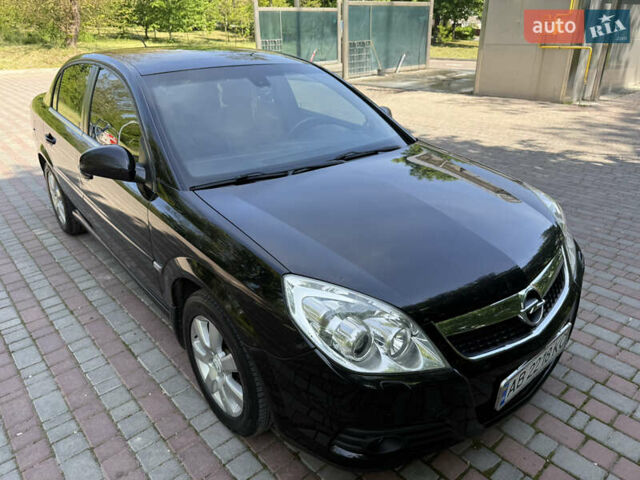 Черный Опель Вектра, объемом двигателя 2.2 л и пробегом 295 тыс. км за 5100 $, фото 4 на Automoto.ua