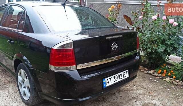 Чорний Опель Вектра, об'ємом двигуна 1.8 л та пробігом 228 тис. км за 5400 $, фото 5 на Automoto.ua