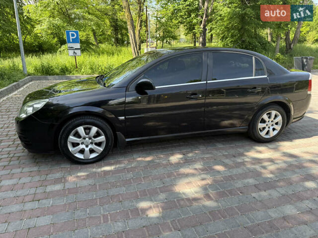 Черный Опель Вектра, объемом двигателя 2.2 л и пробегом 295 тыс. км за 5100 $, фото 17 на Automoto.ua