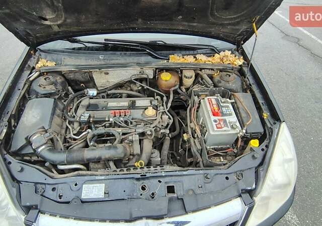 Чорний Опель Вектра, об'ємом двигуна 2.2 л та пробігом 335 тис. км за 3700 $, фото 17 на Automoto.ua