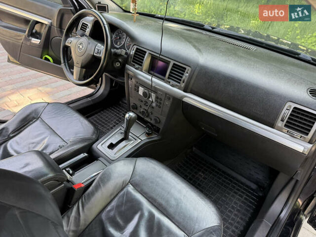 Черный Опель Вектра, объемом двигателя 2.2 л и пробегом 295 тыс. км за 5100 $, фото 56 на Automoto.ua