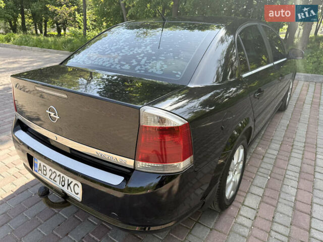 Черный Опель Вектра, объемом двигателя 2.2 л и пробегом 295 тыс. км за 5100 $, фото 25 на Automoto.ua